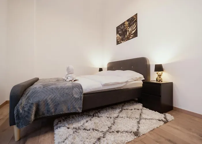 Modelia At Gellert Square Appartement Budapest